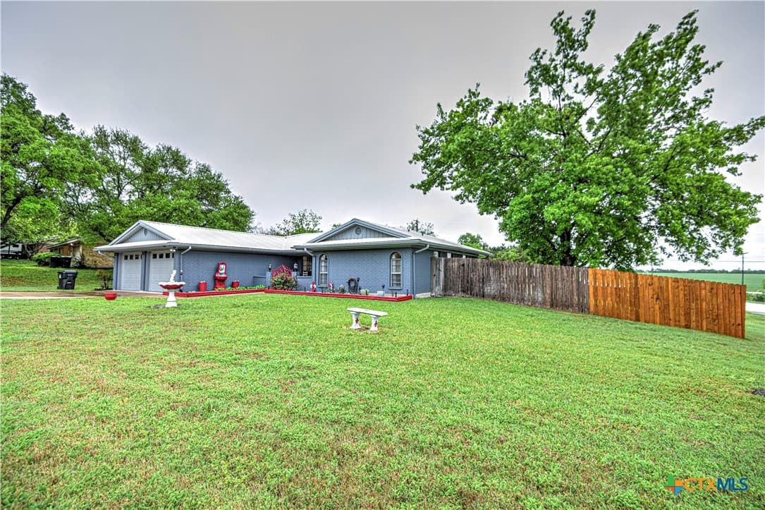 100 Tanglewood Rd