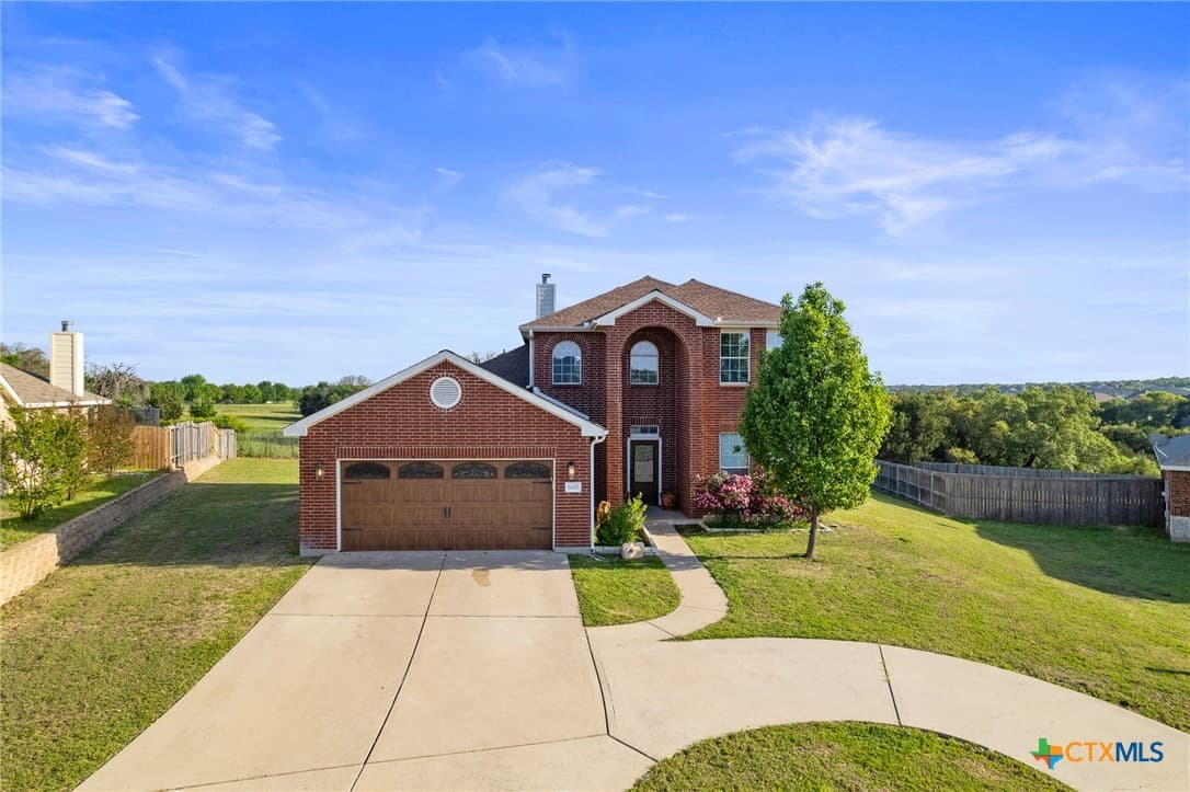 600 Cattail Cir