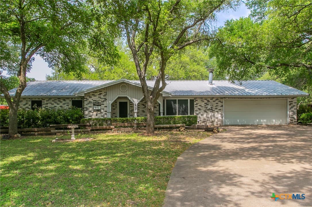 266 S Wheat Rd