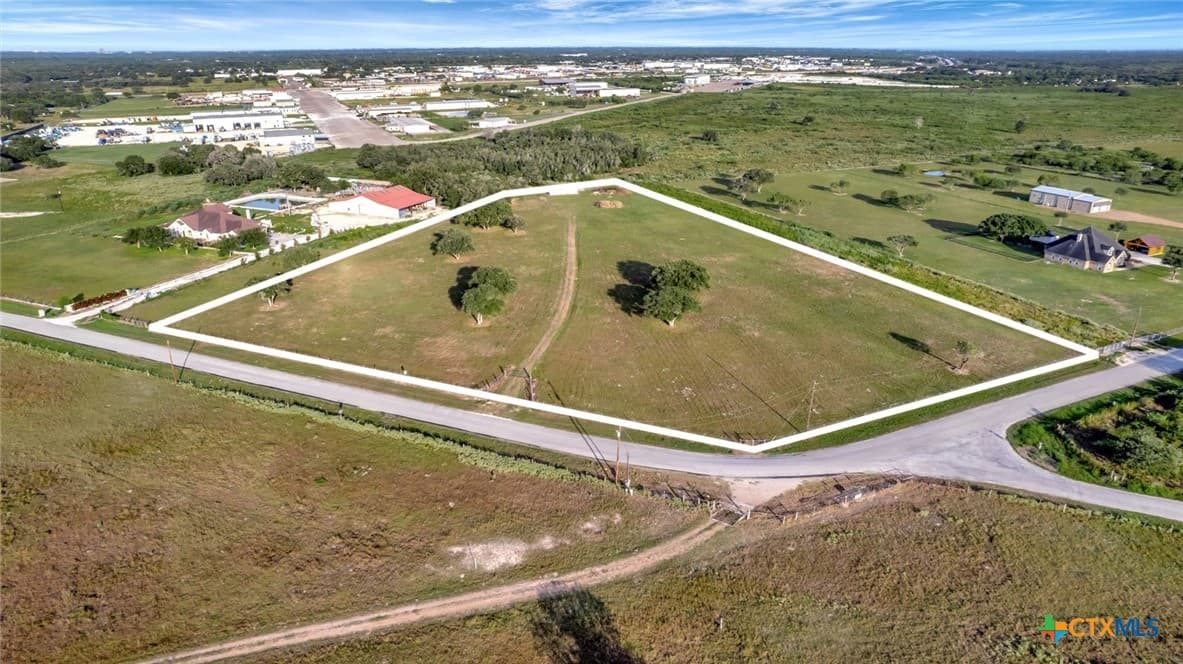 4327 Old Goliad Rd