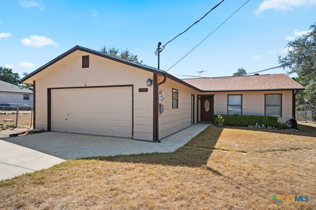 Main property image