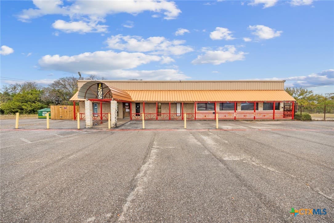 1505 E Veterans Memorial Blvd
