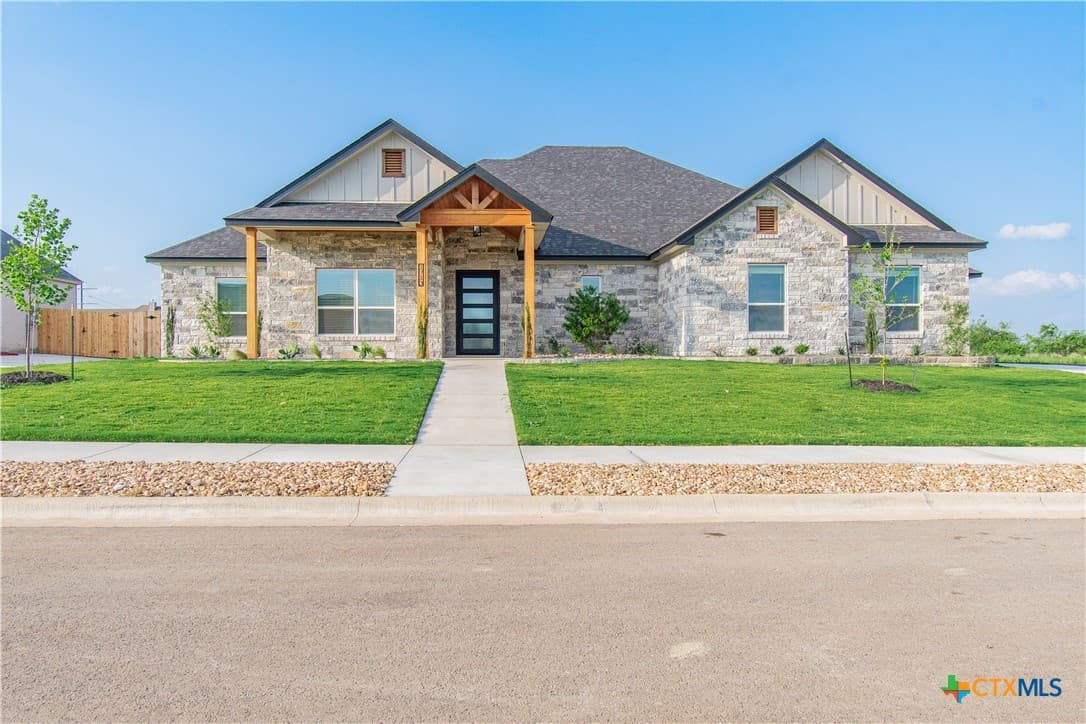 Main property image