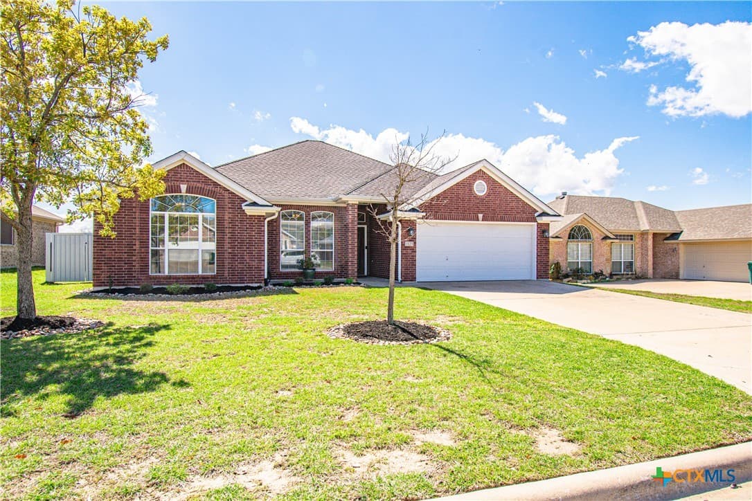 1125 Chaucer Ln