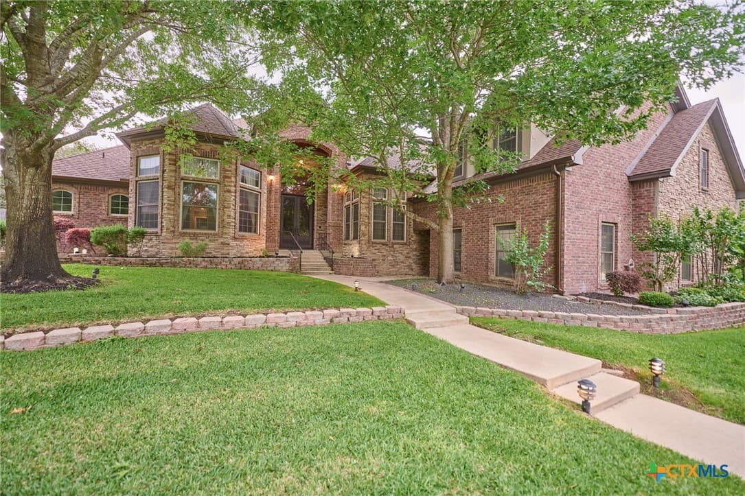 Main property image