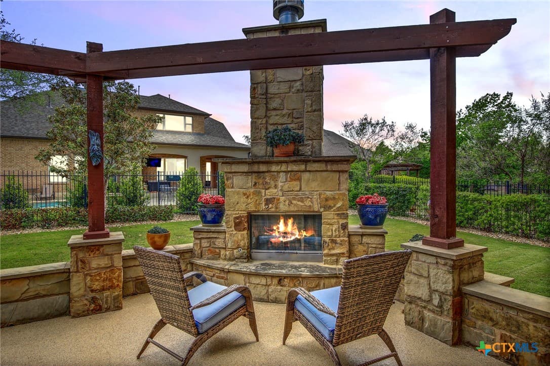 Main property image