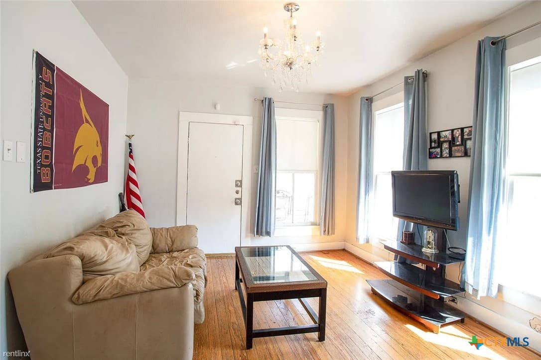 Gallery image 3