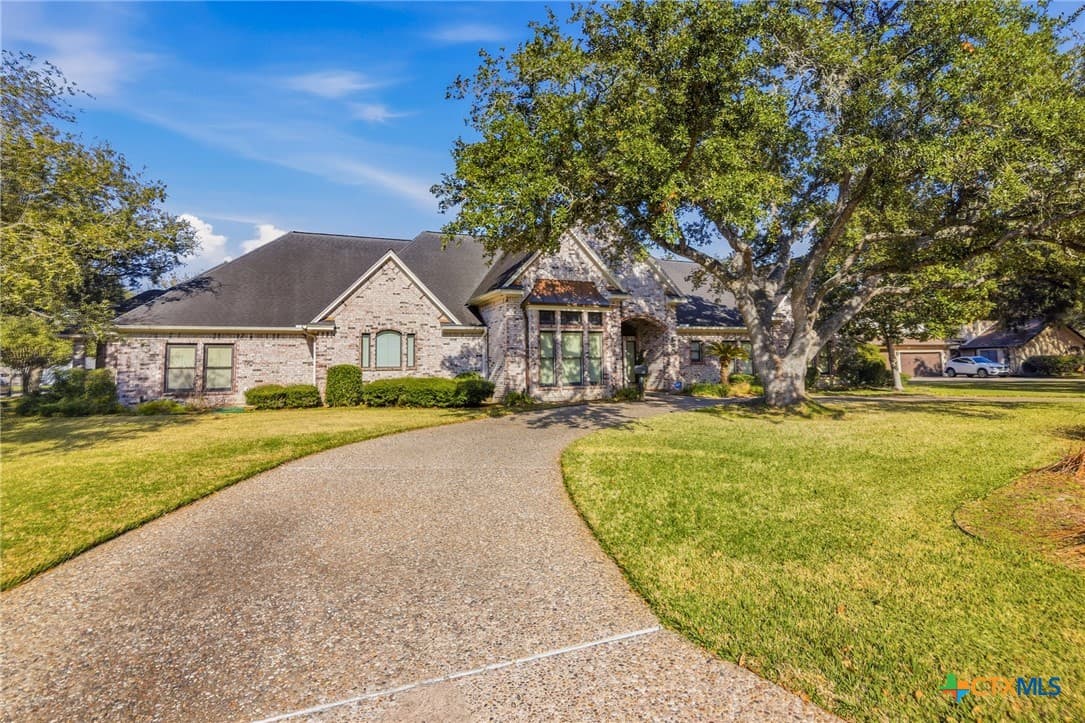 115 Alameda Cir