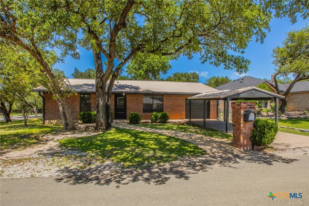 1 Blackjack Cir