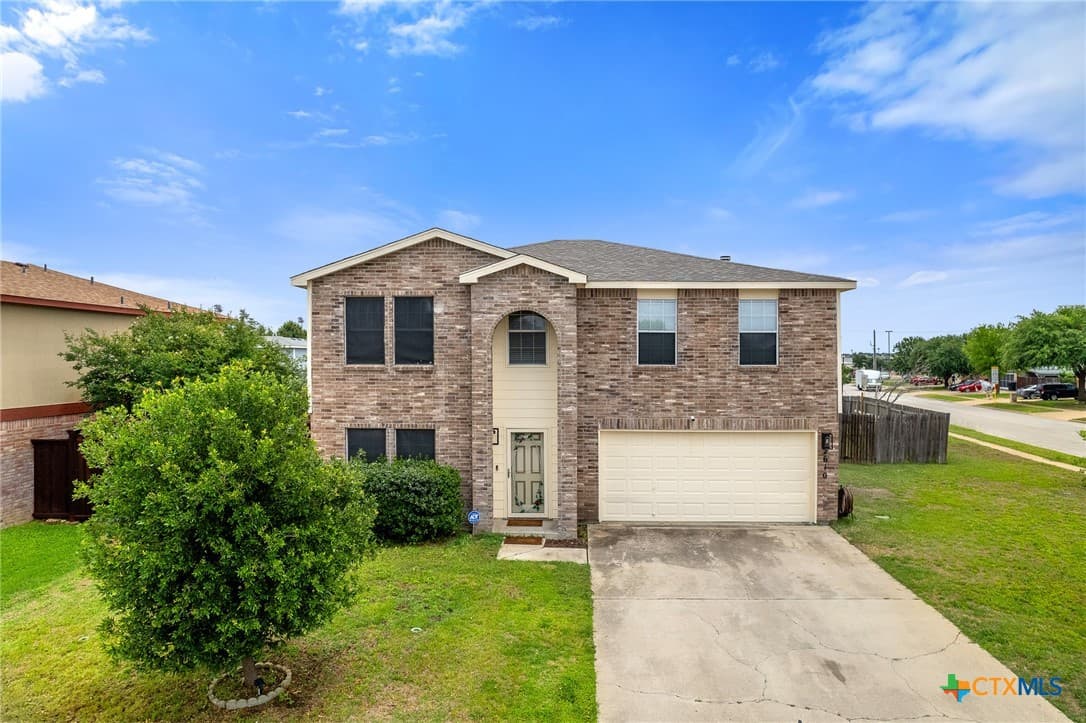 2610 Buccaneer Dr