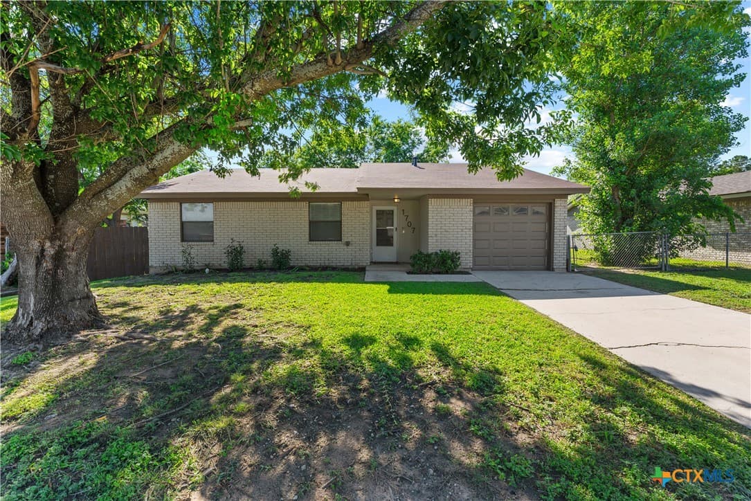 1707 Hammond Dr