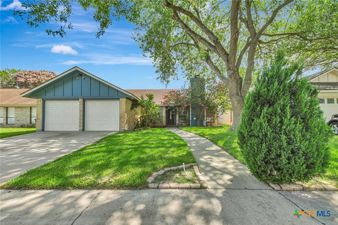 106 Rebecca Ln