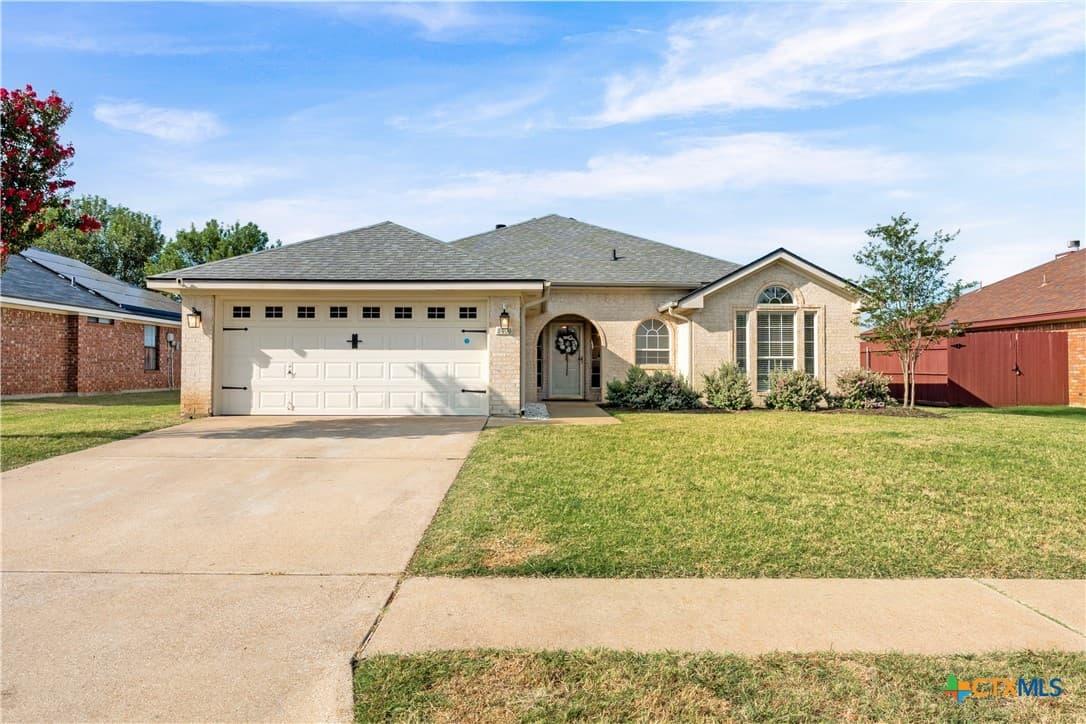 2406 Basalt Dr