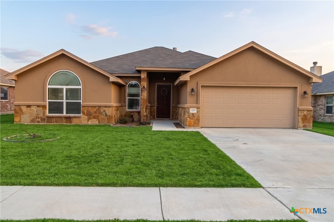 1207 Liberation Ln