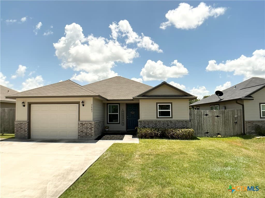 3603 Hanselman Rd