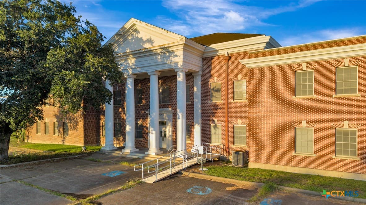 Gallery image 3