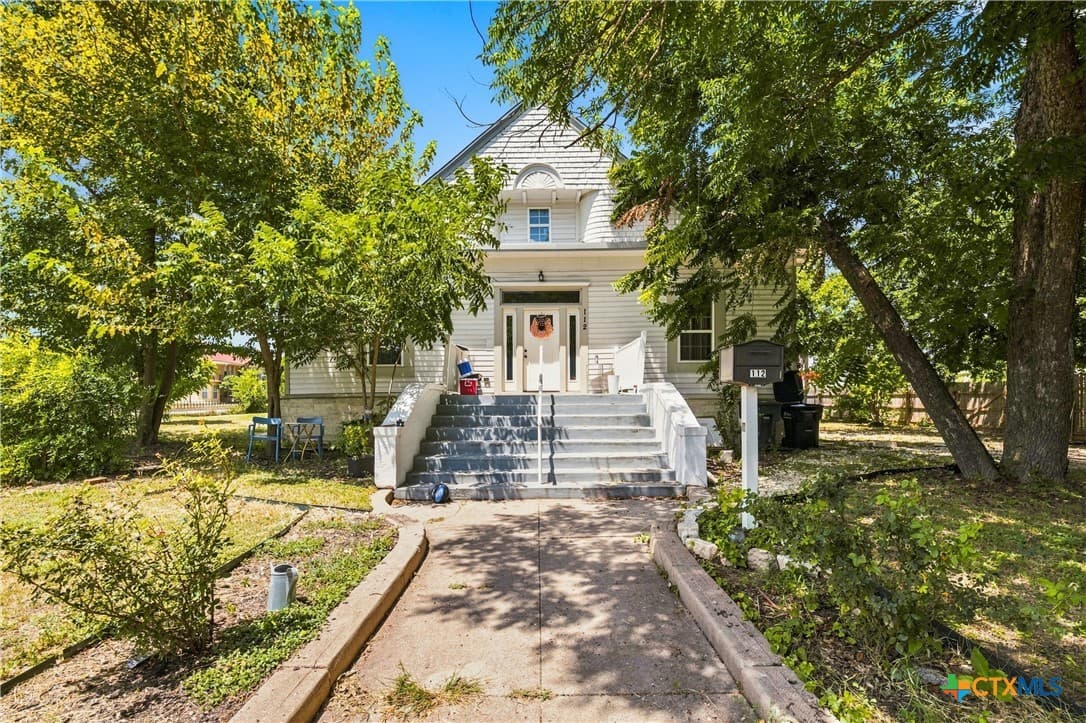 Main property image