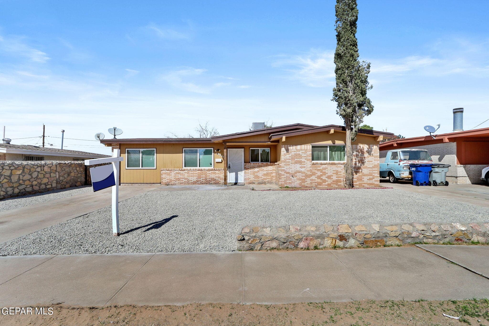 10749 Pescador Dr