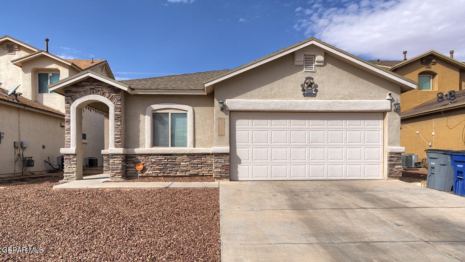 3805 Loma Adriana Dr