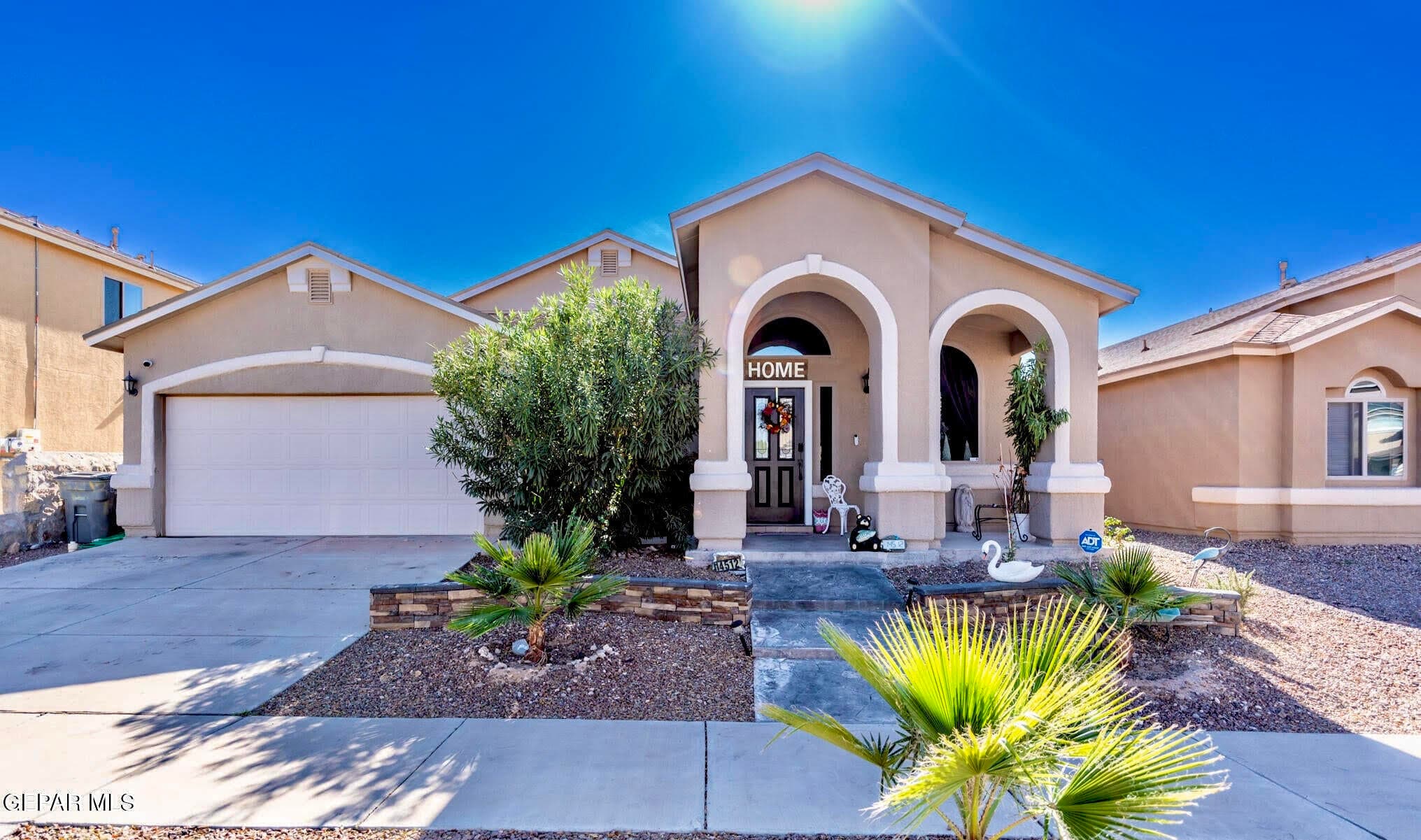 14512 Meadow Lawn