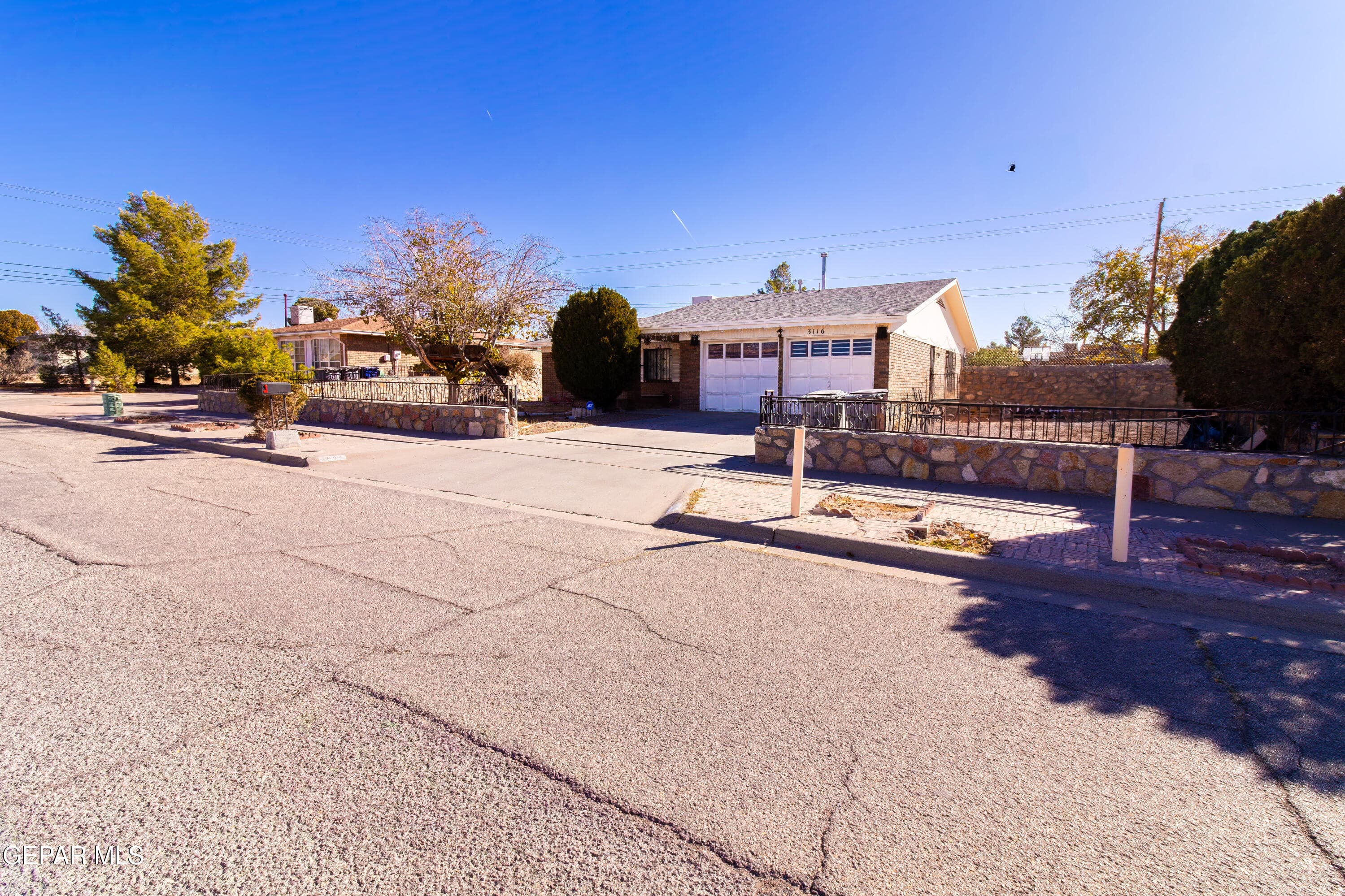 3116 Hector Dr