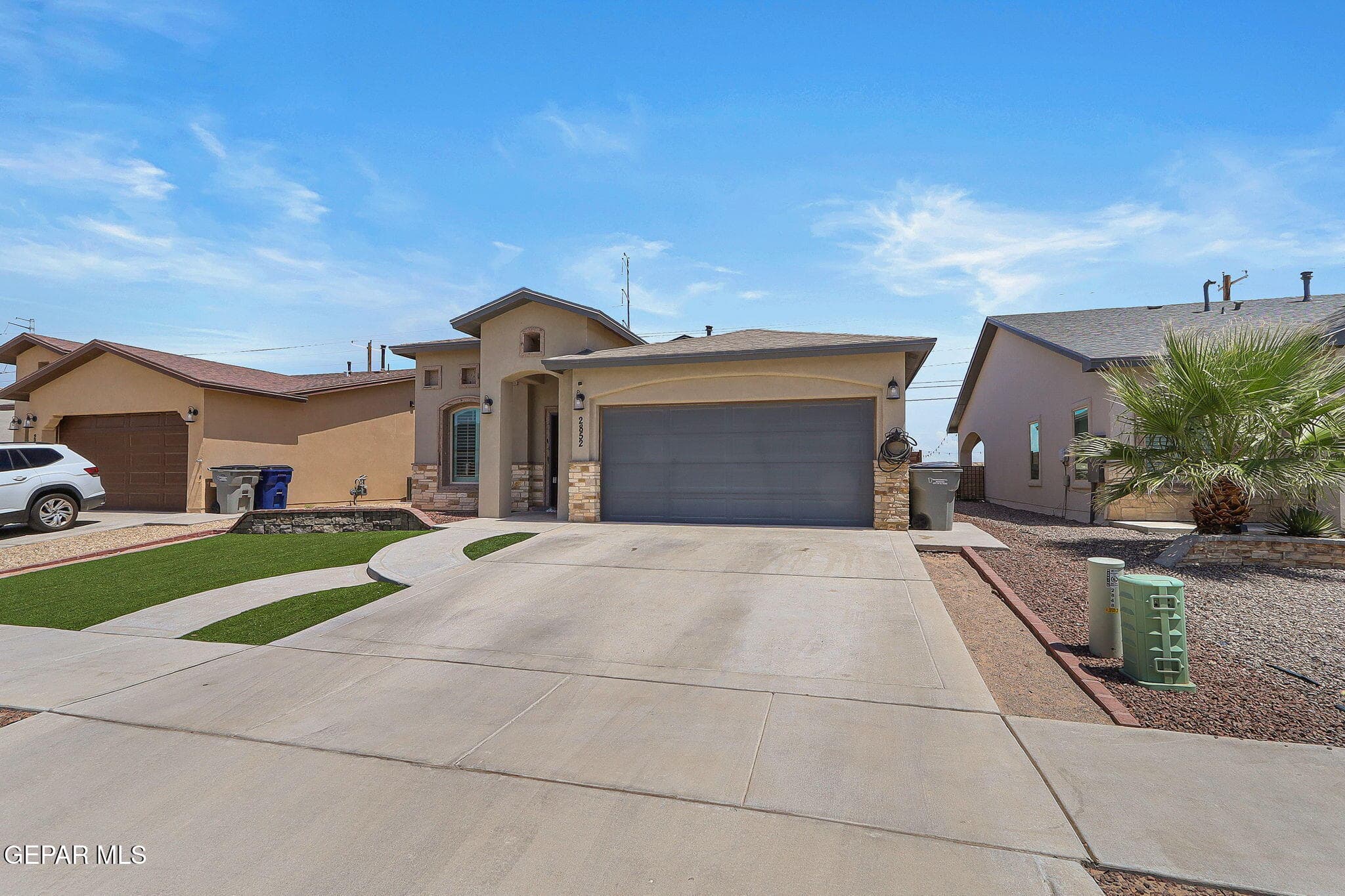Main property image