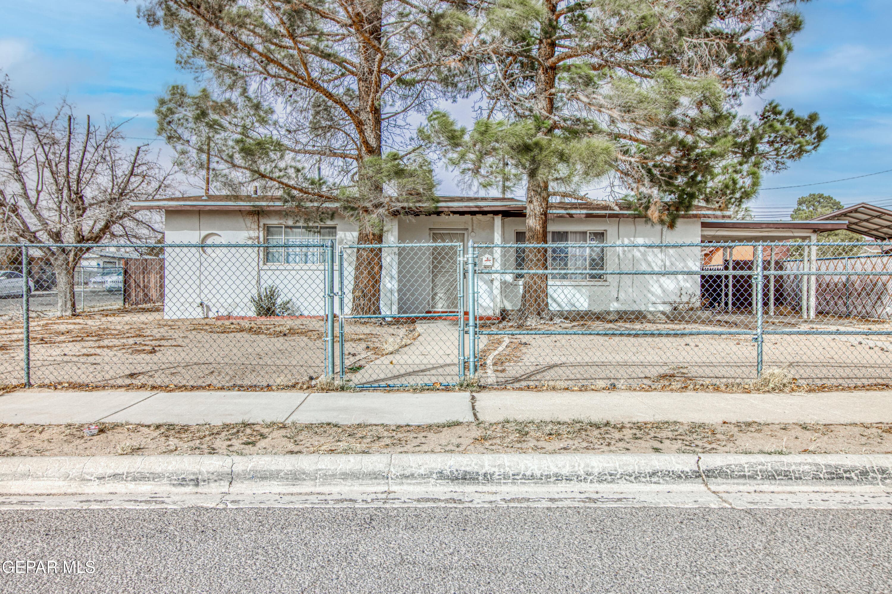 8101 Newland Ct
