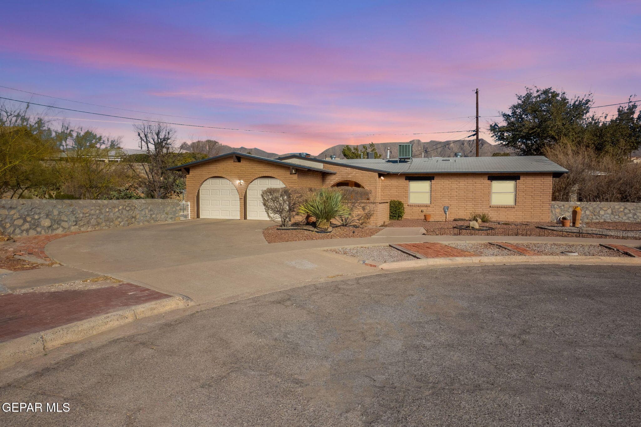 735 De Leon Dr