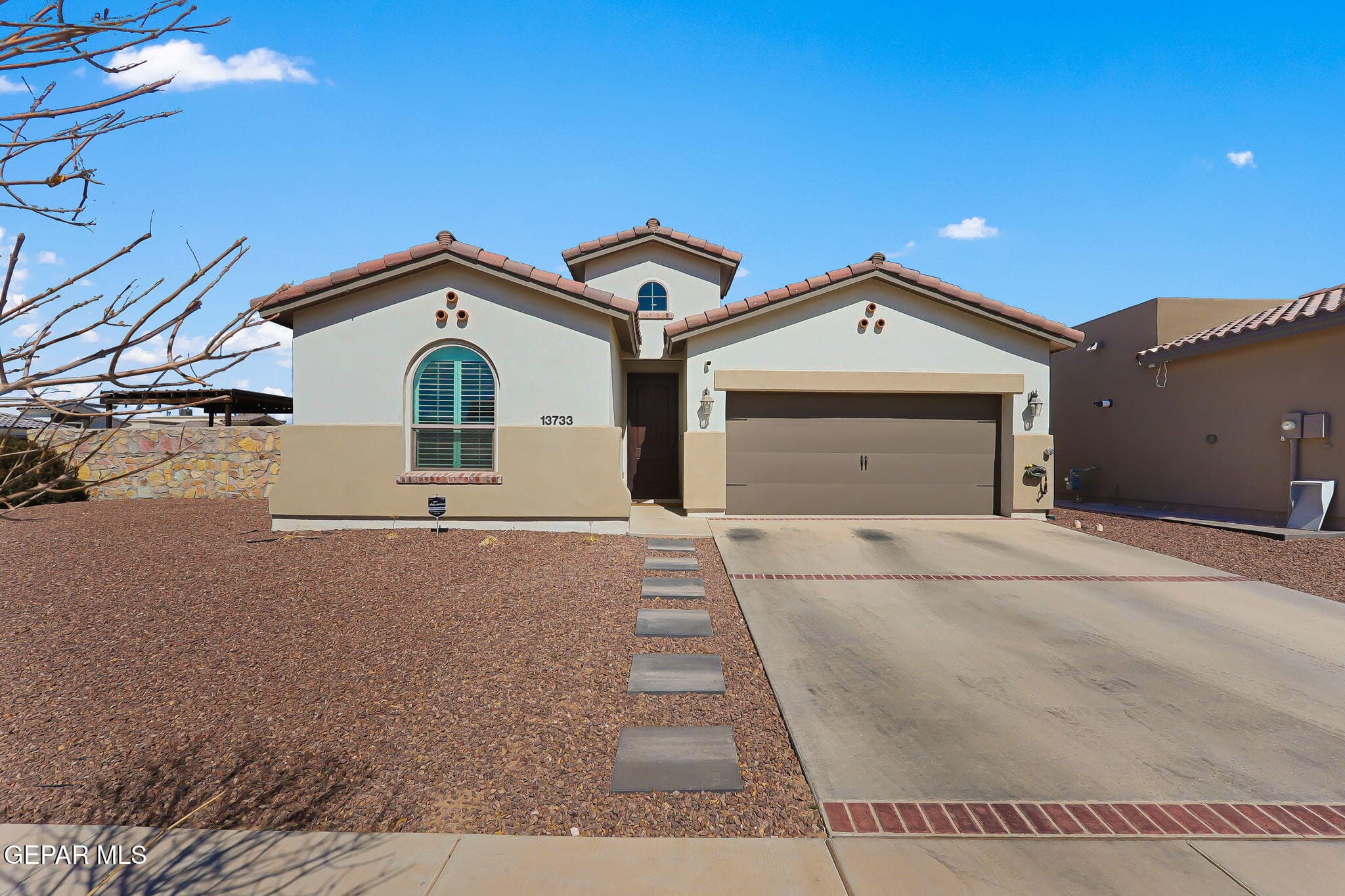13733 Newton Ct