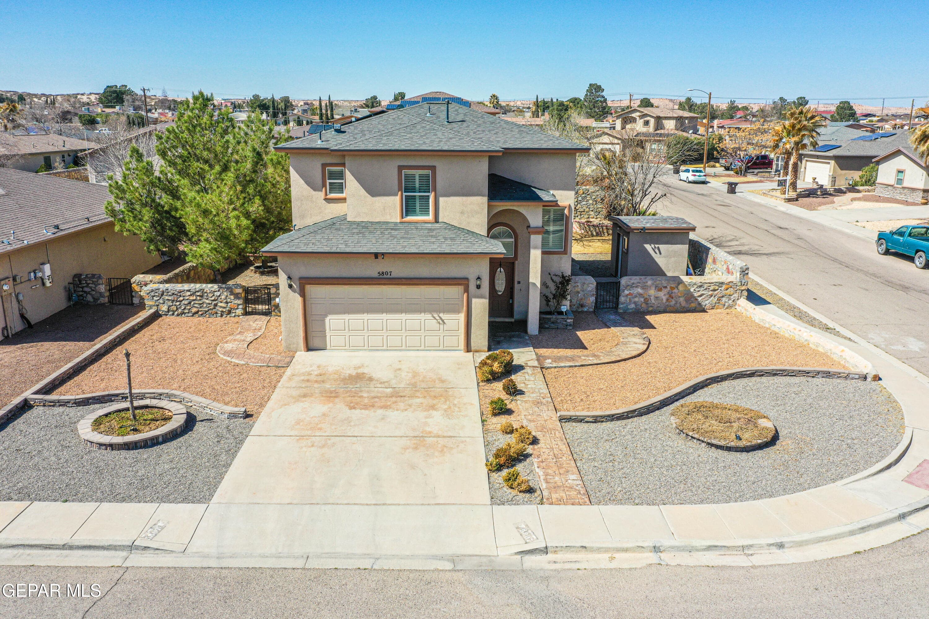 5807 Ireland Dr