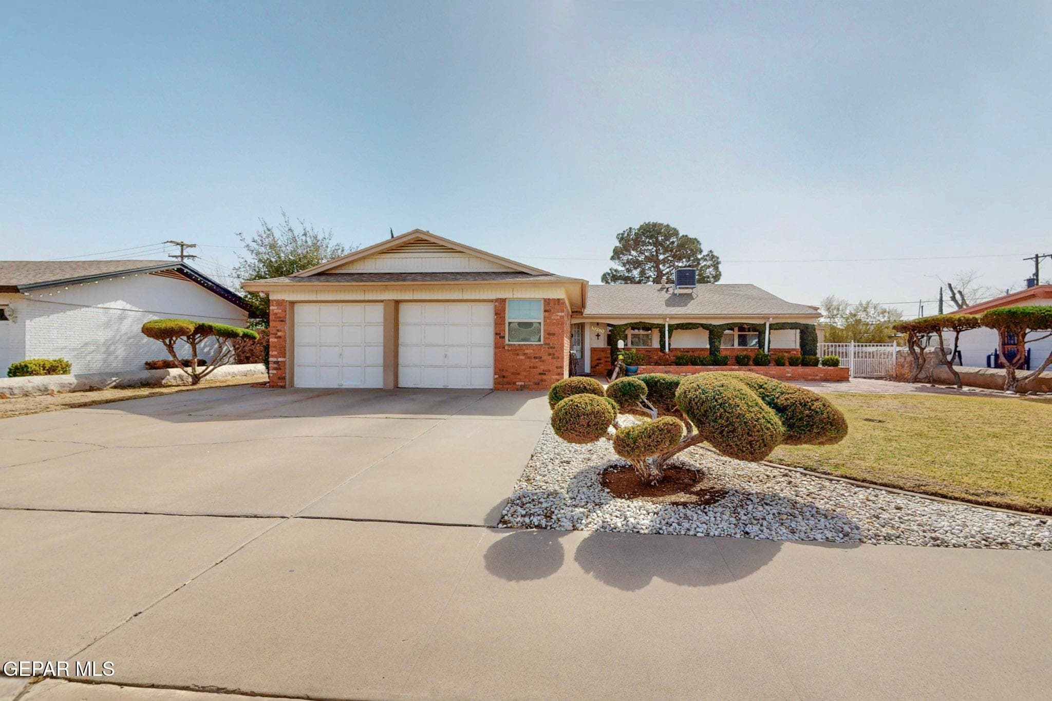 10280 Saigon Dr