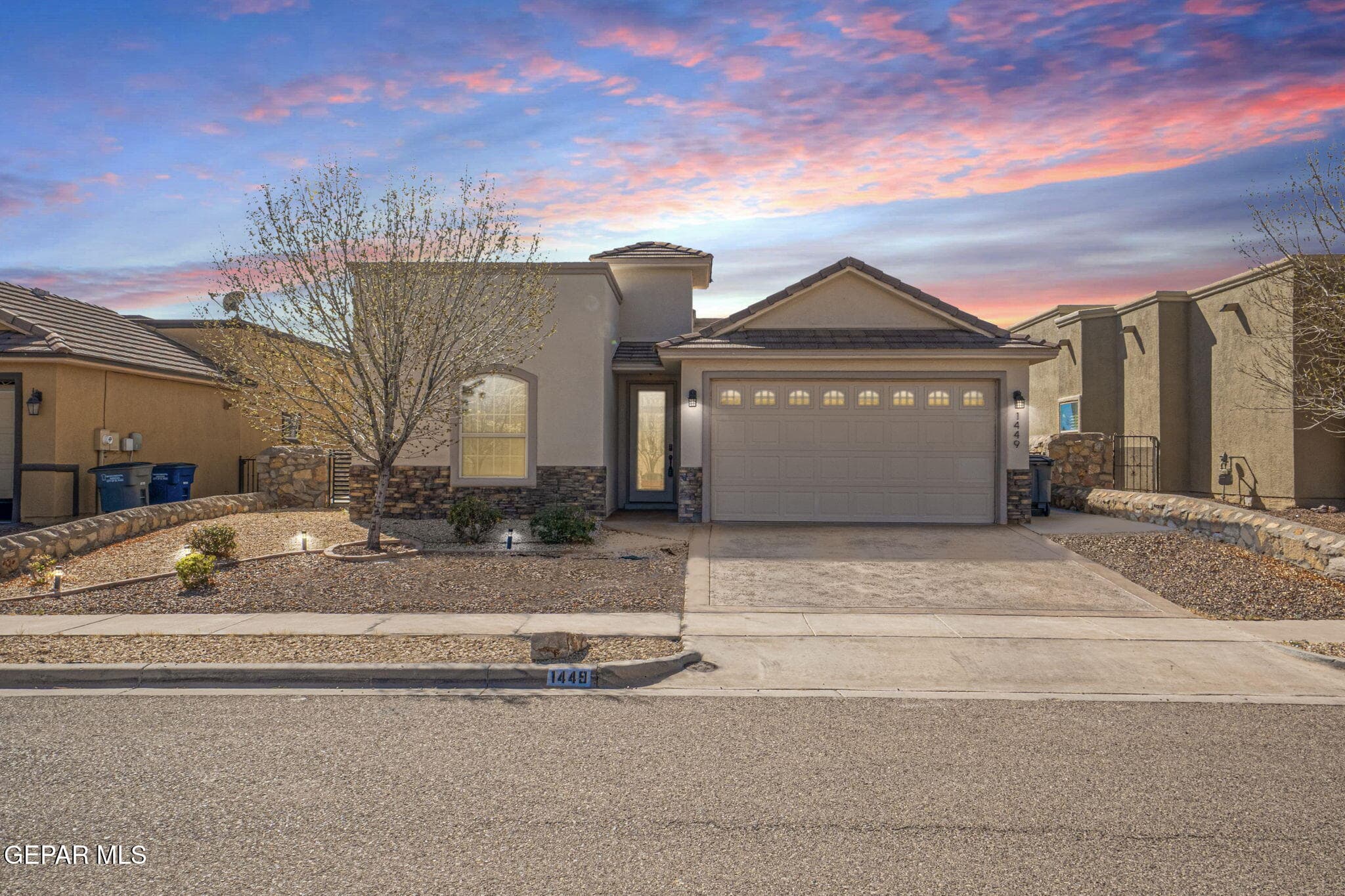 1449 Franklin Dell