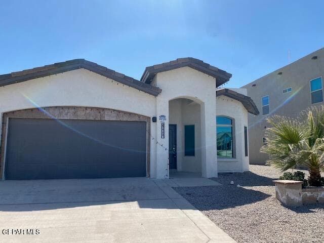 13820 Paseo Alegre Ave