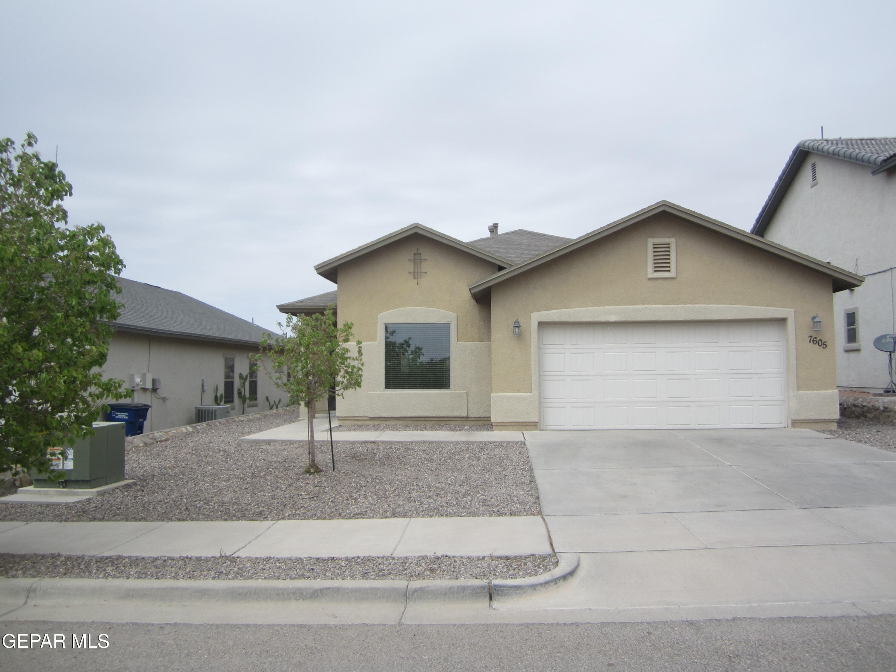 7605 Mammoth Ln