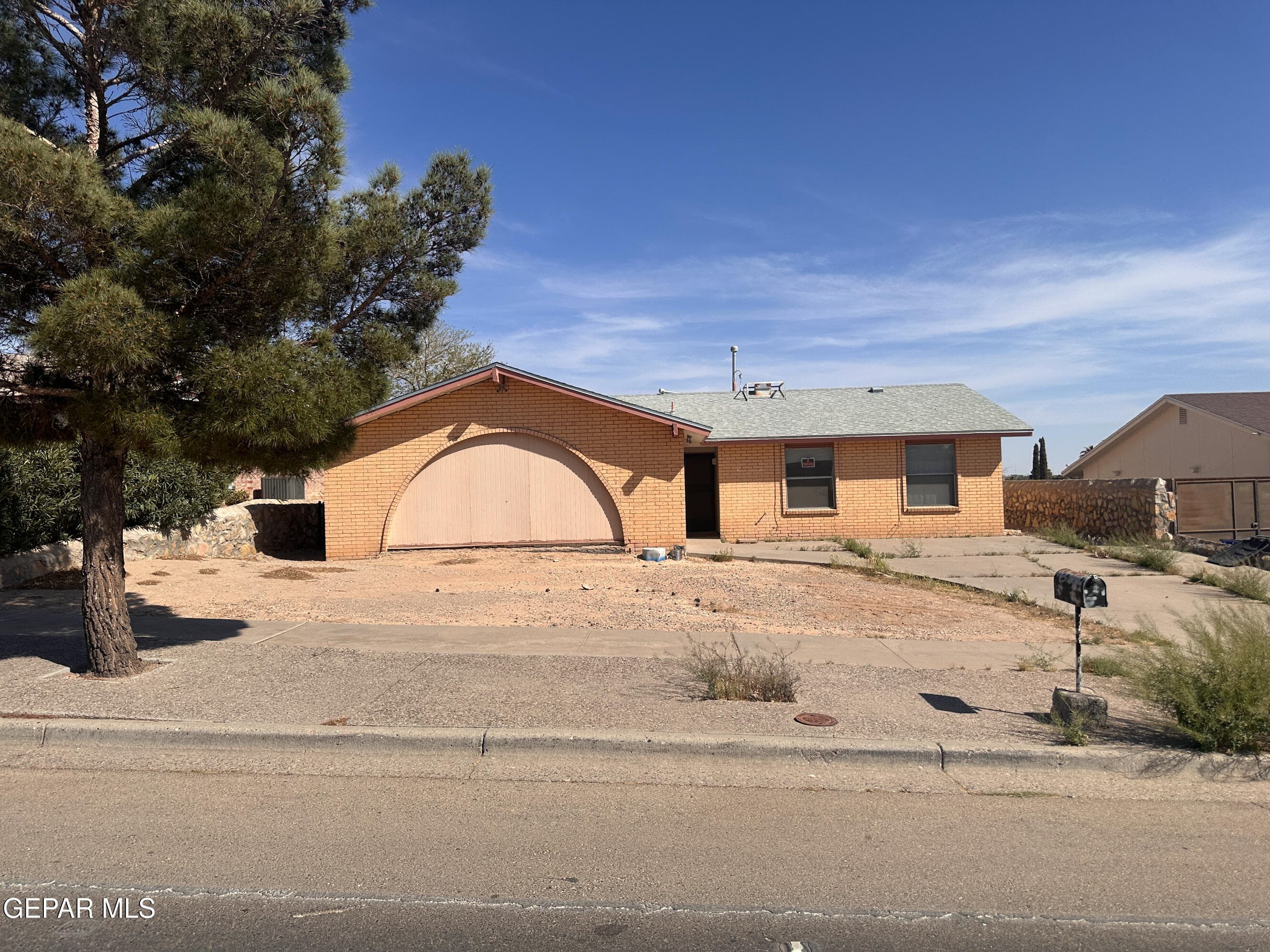 1616 Leroy Bonse Dr