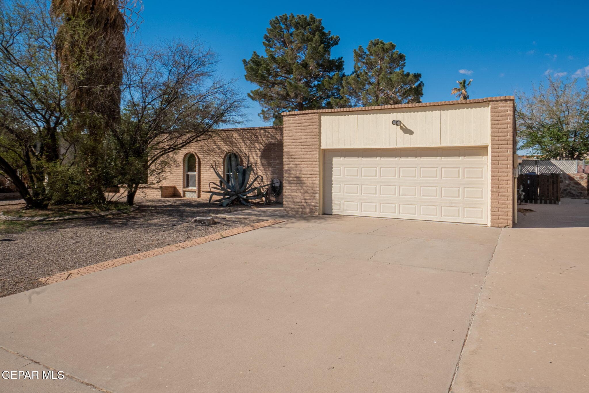 4128 La Brigada Ln