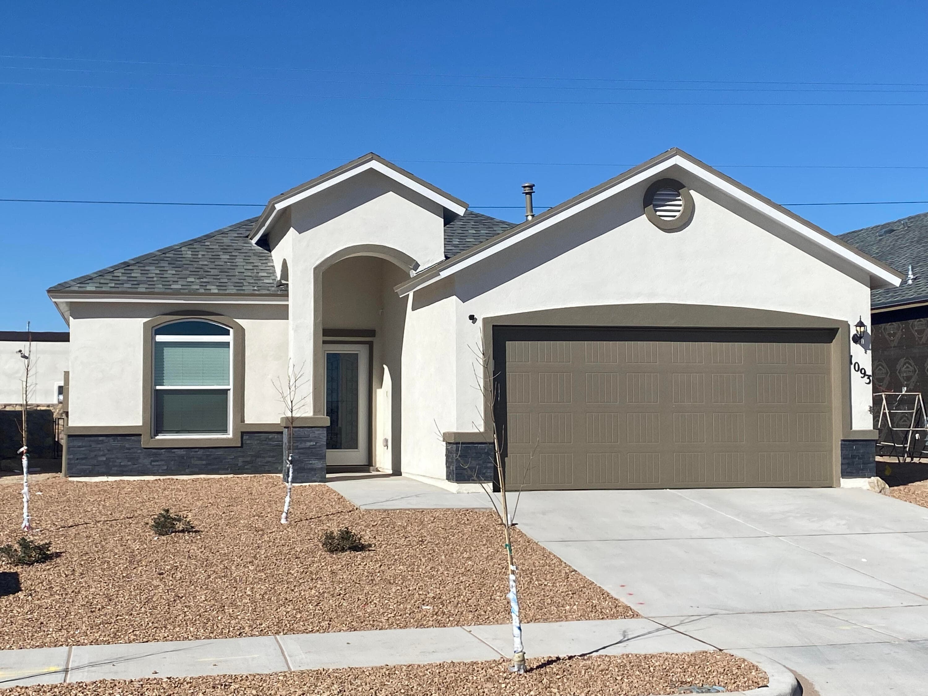 13840 Summer View Ave
