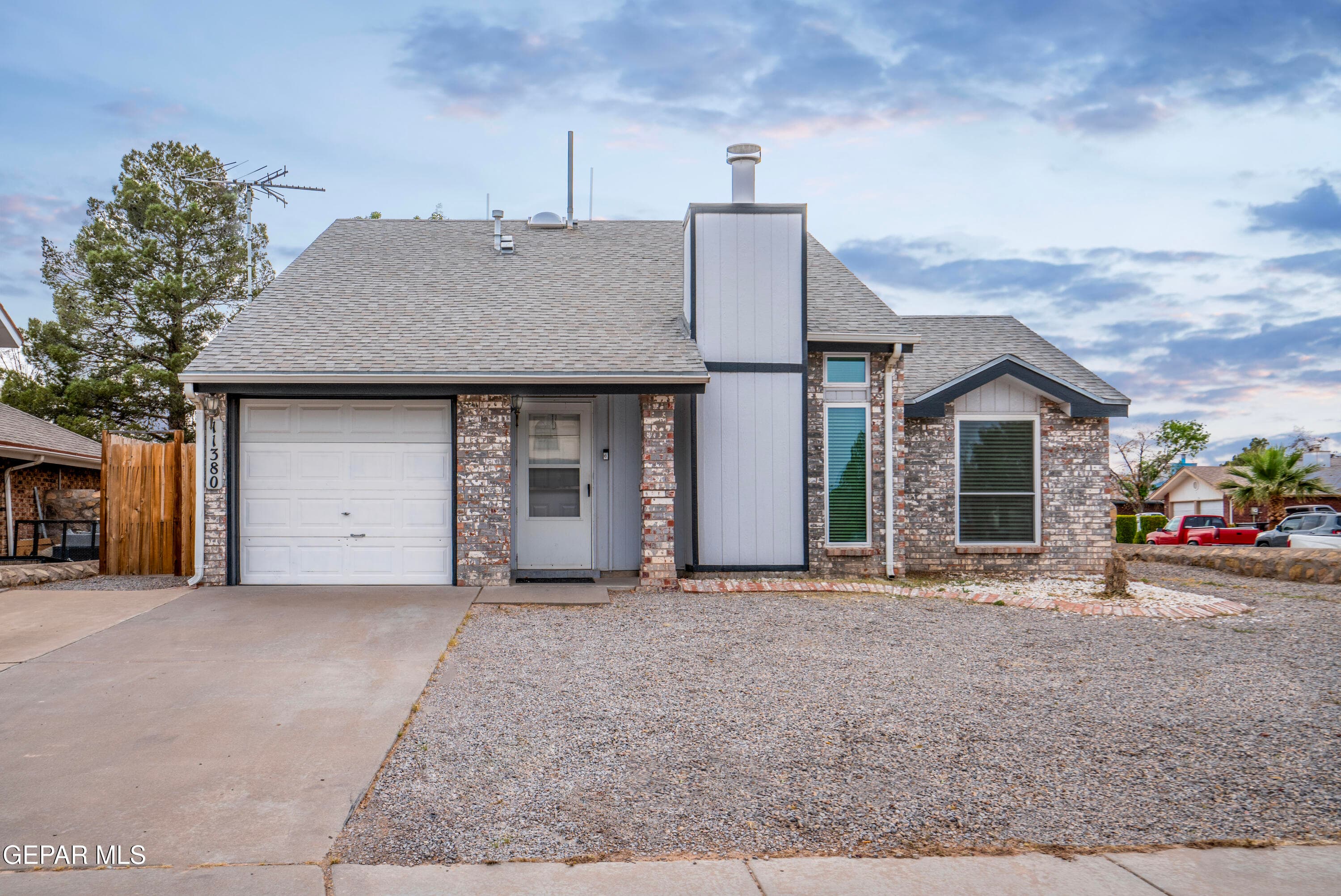11380 Blue Moon Dr