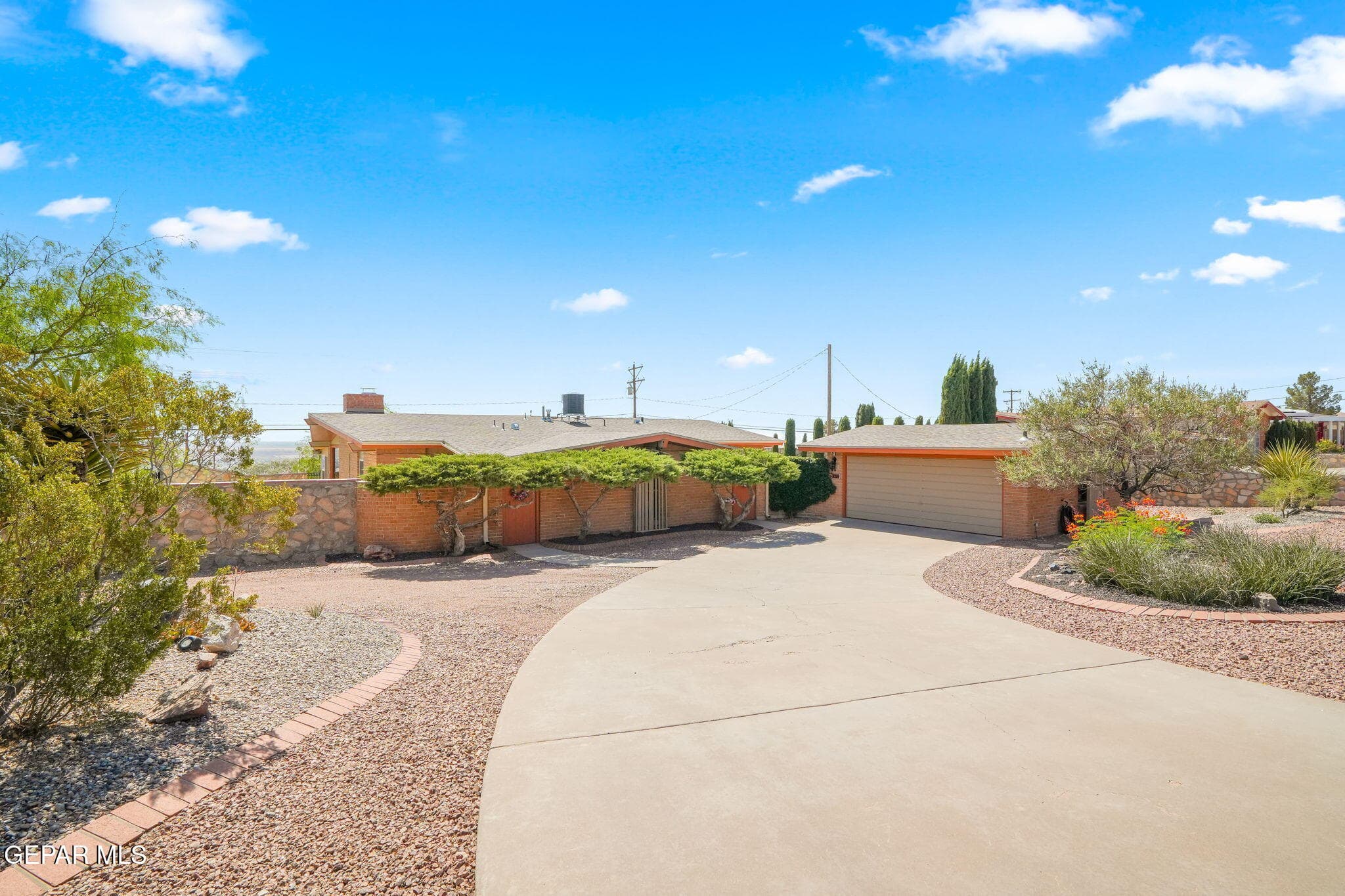 8200 Tonto Pl