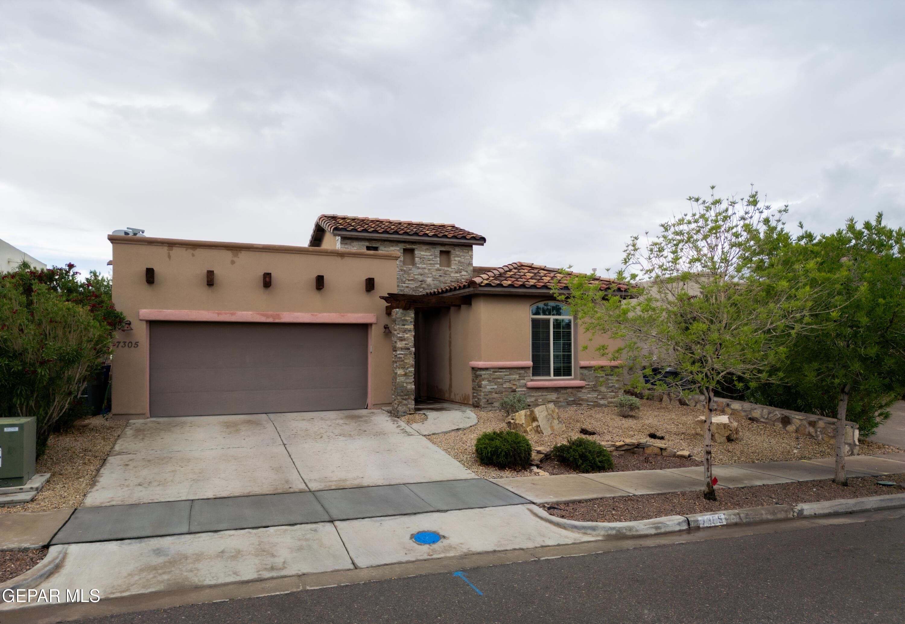 7305 Skyrocket Dr
