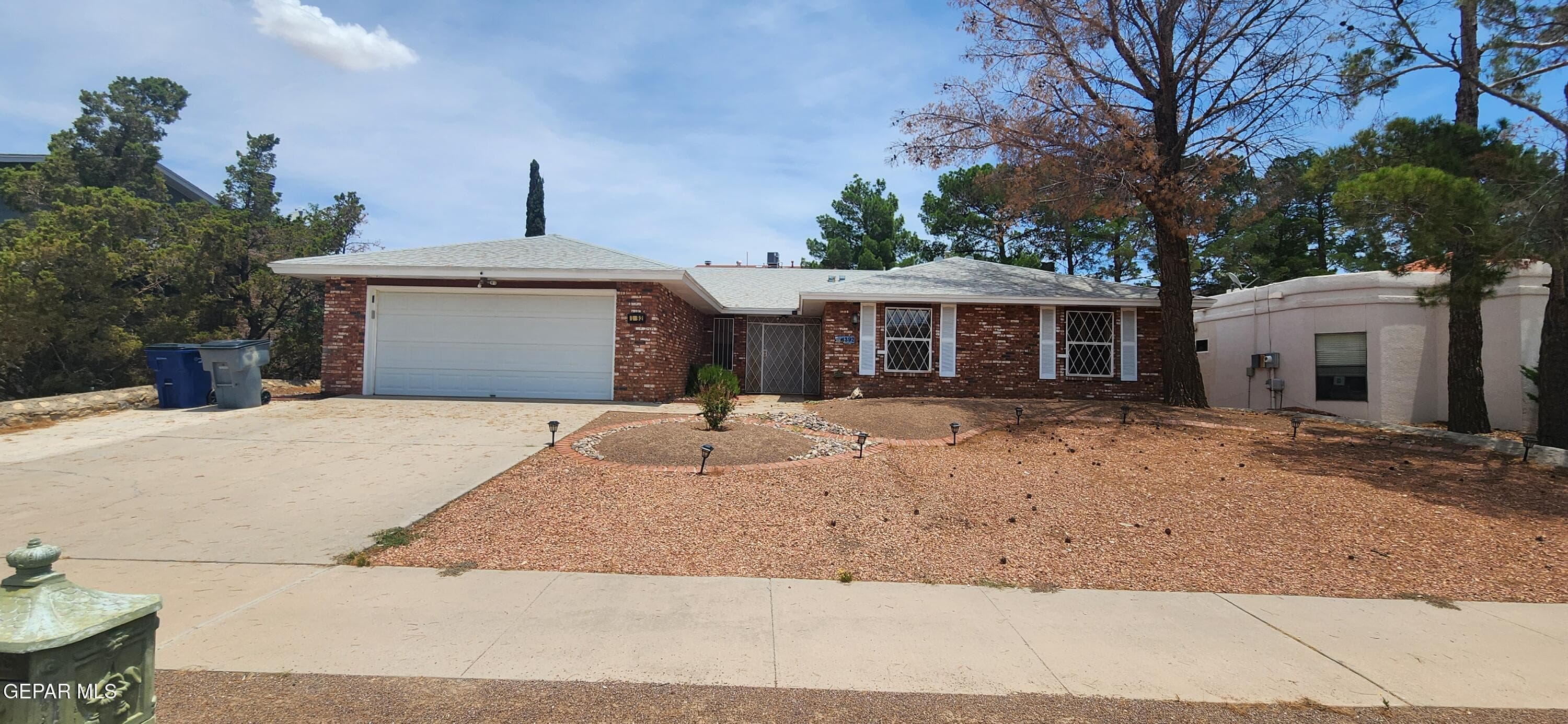 1392 Adabel Dr