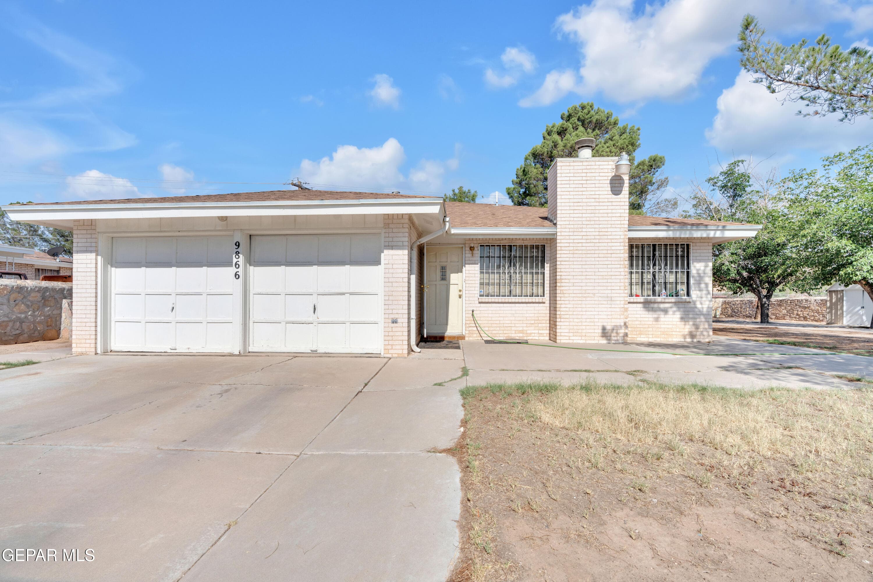 9866 Isaac Dr