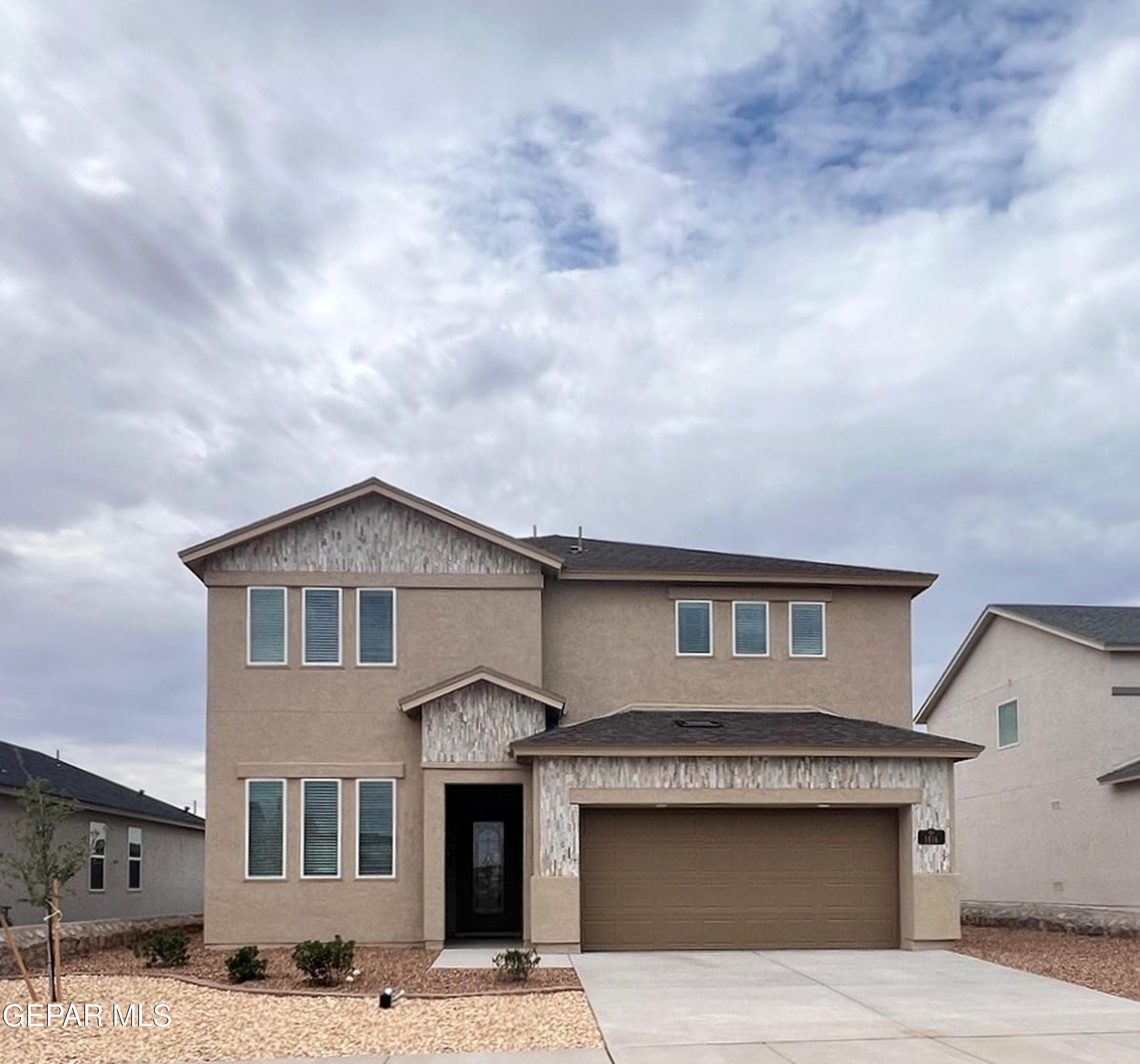 5816 Dalhart Dr
