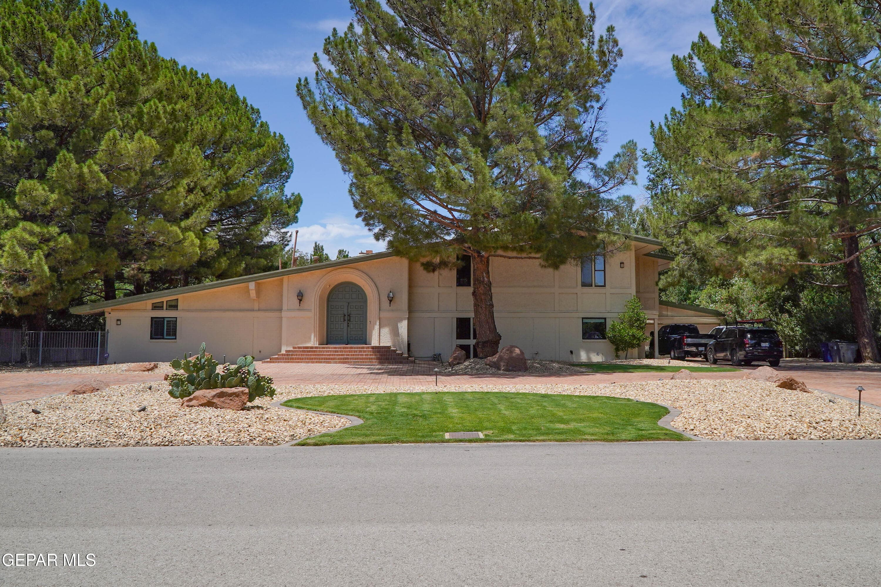 742 Coeur Dalene Cir