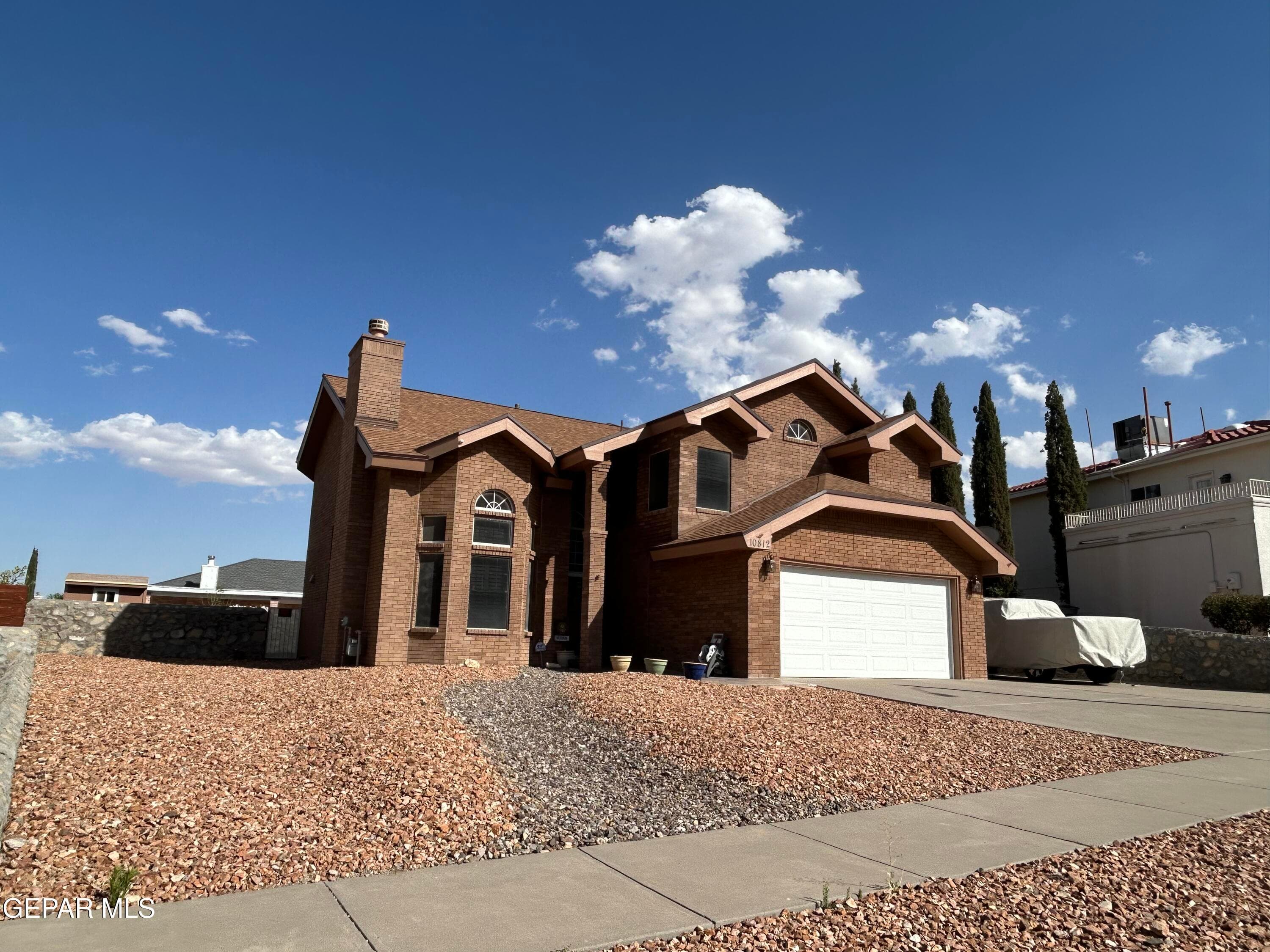 10812 Loma De Vida Ln