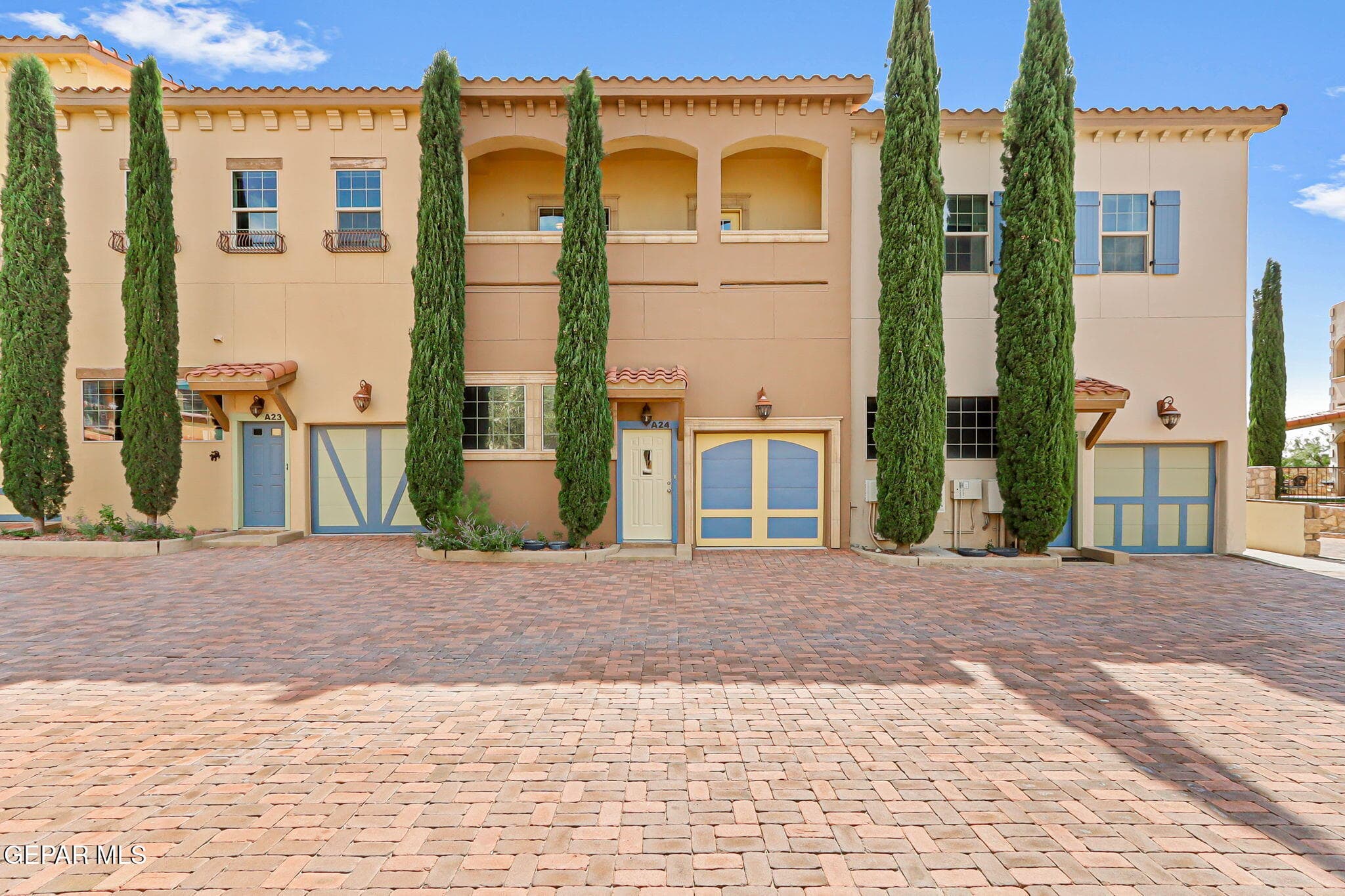 Main property image