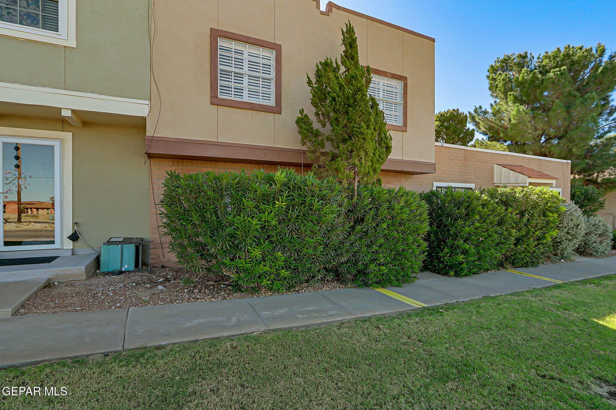 227 Montego Bay Dr