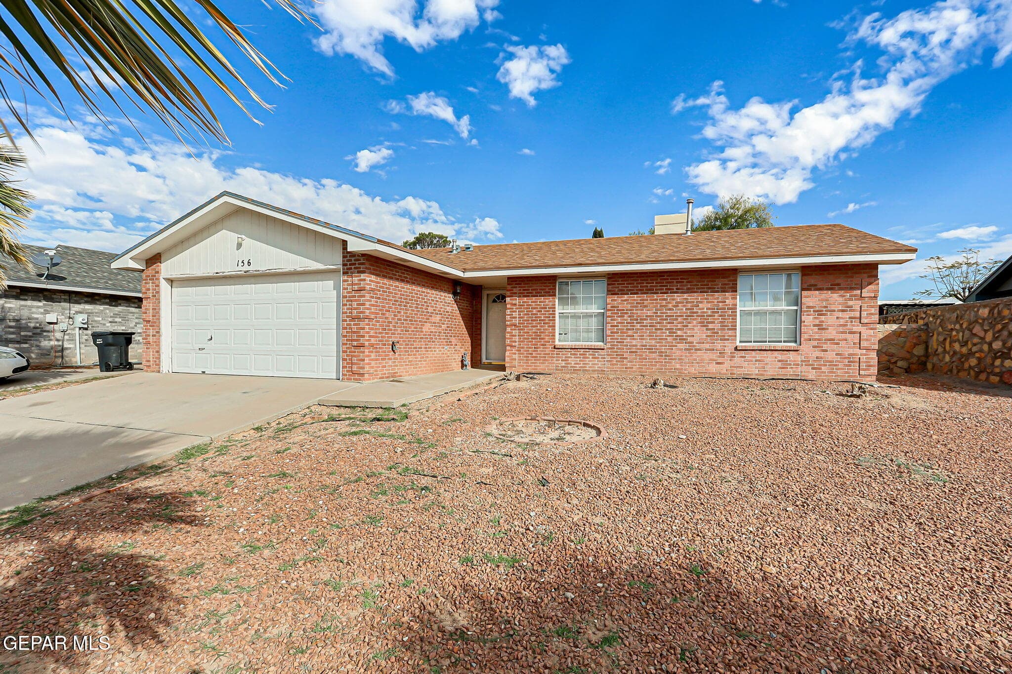 156 Lago Grande Dr