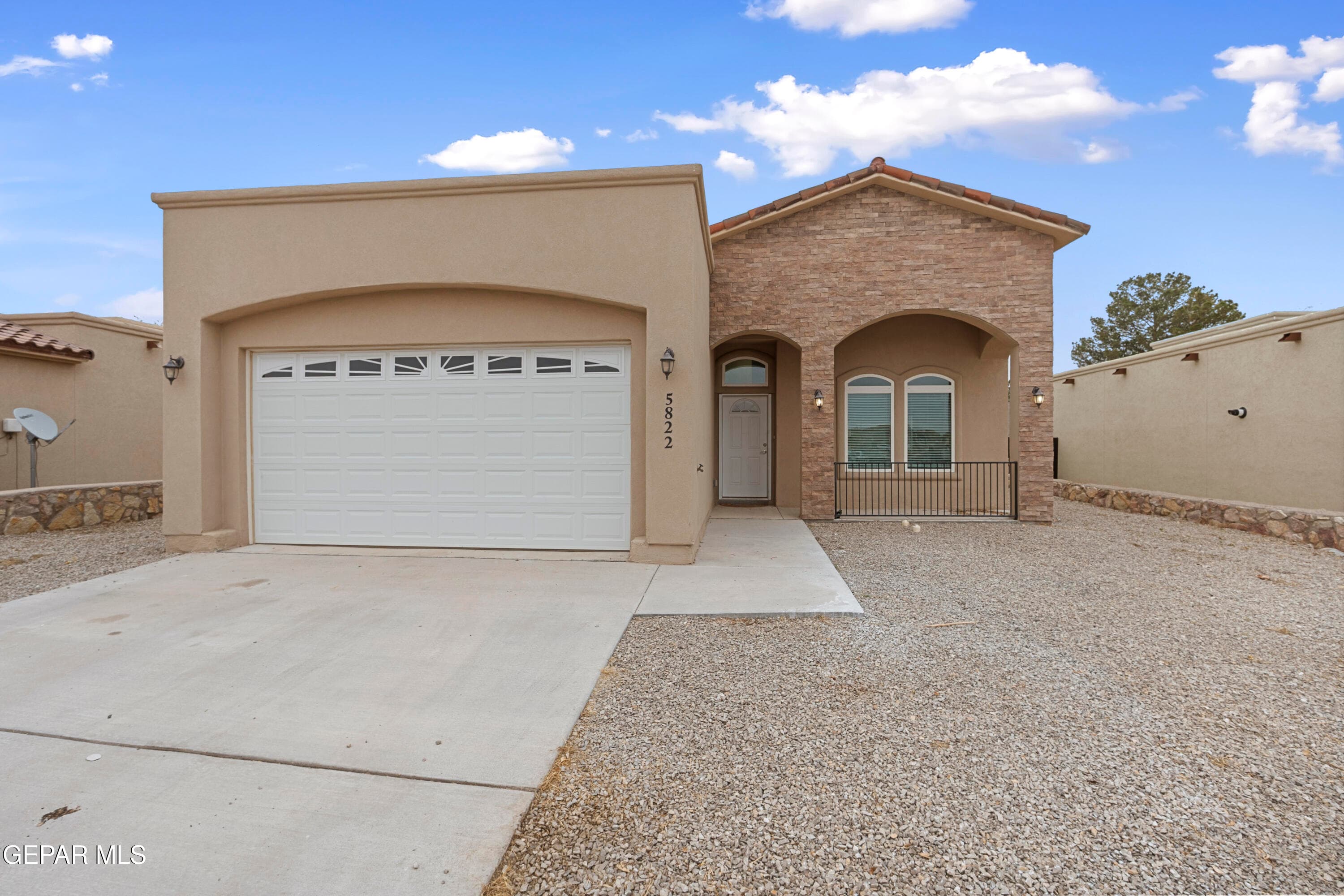 5822 Willet Dr