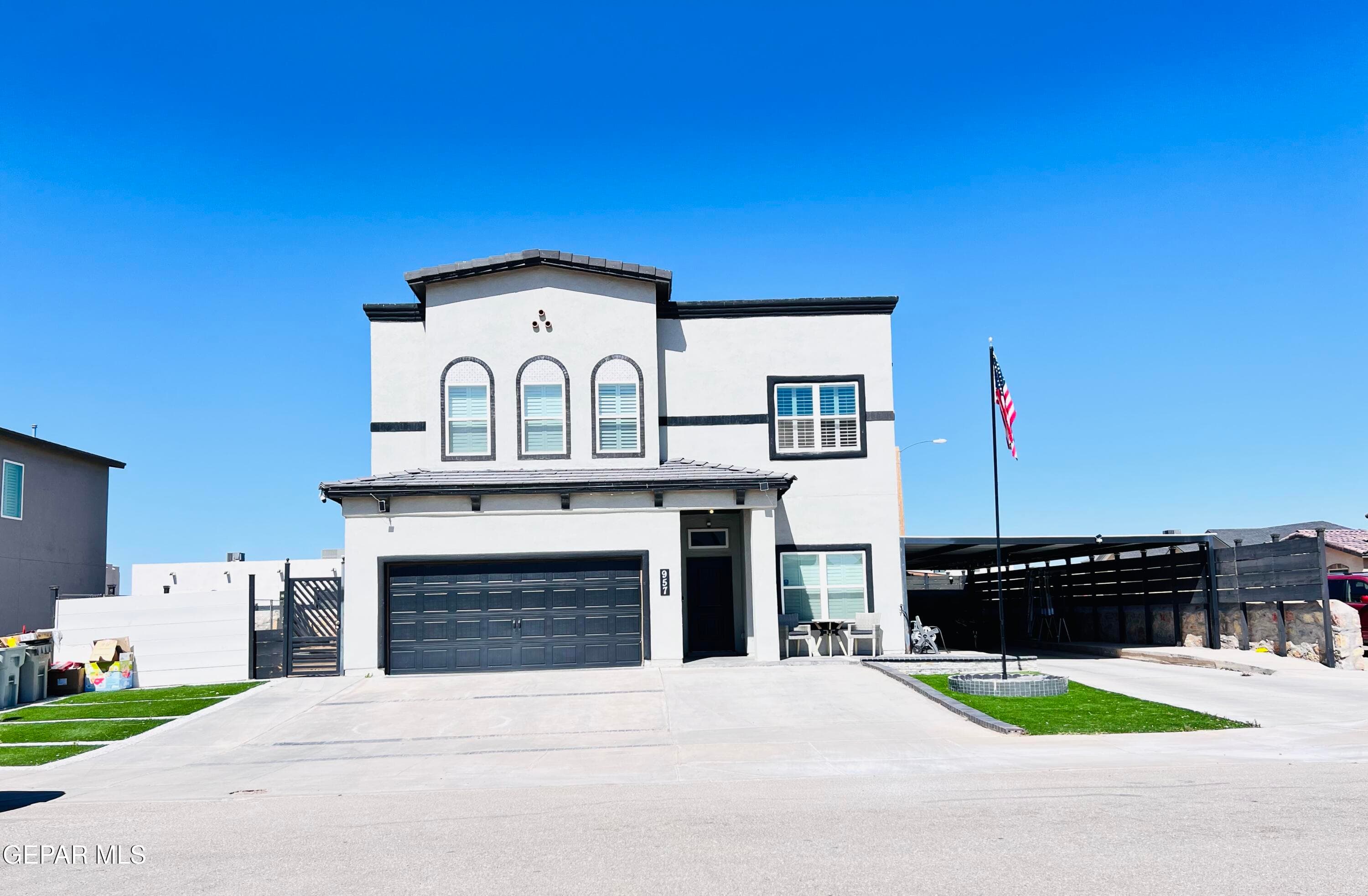 957 Crooked River Dr